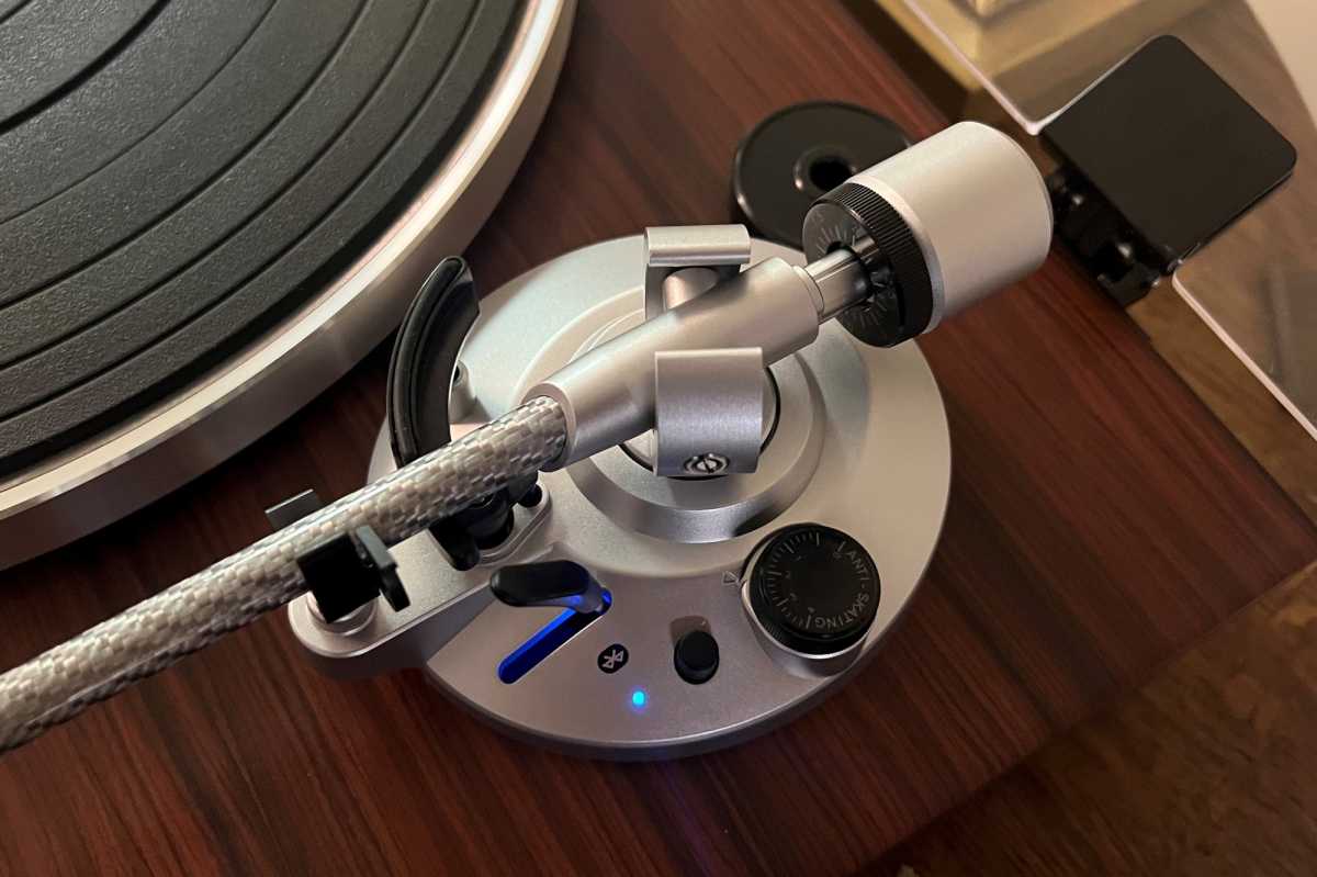 Audio-Technica AT-LPW50xBT tonearm