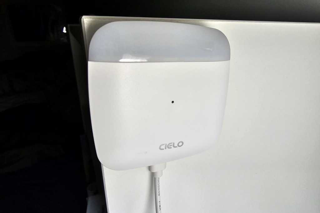 Cielo Breez Lite air conditioner mini-split remote control