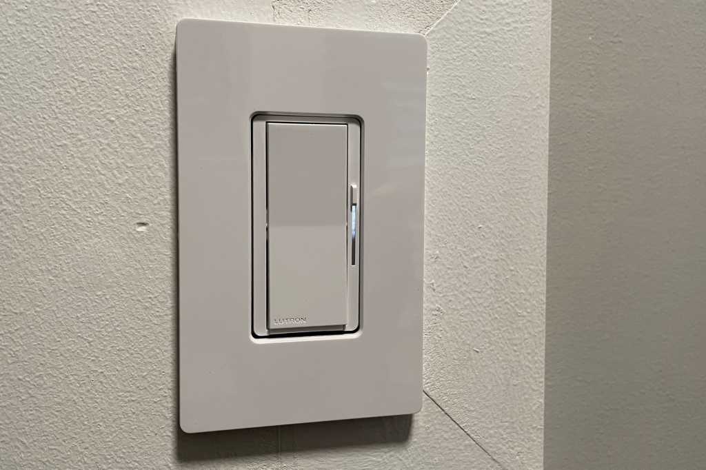 Lutron Diva Smart Dimmer installed