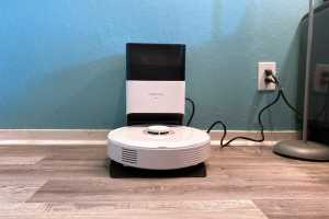 Roborock Q7 Max+ review: A pricey all-in-one floor cleaner